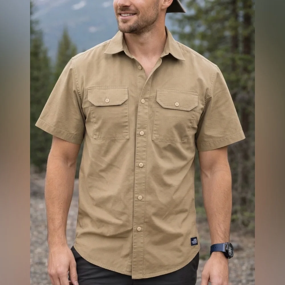 The North‎ Face Men's Khaki Button-Down Shirt, Ripstop size medium